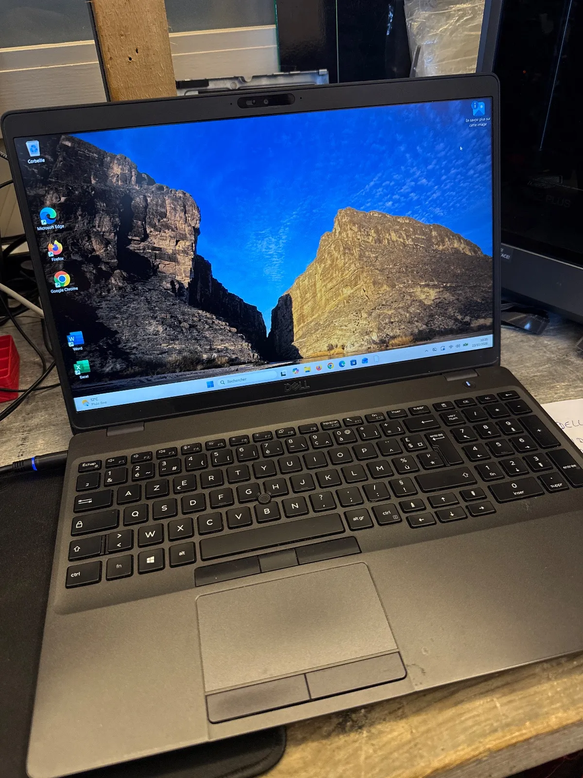 Dell Latitude 5500 - i5 16 Go SSD 119 Go